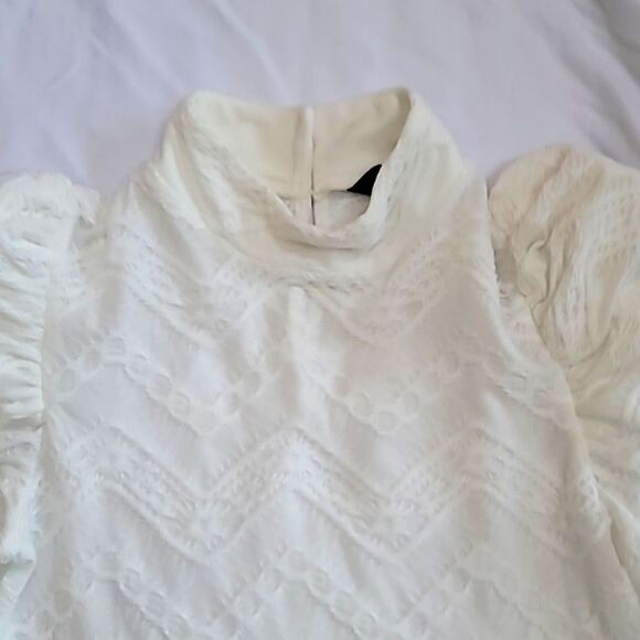 Women's stretch lace blouse - Picture 2 of 5